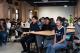 青年局長林楷軒(第一排右二)於活動現場與學員一同交流，展現青年局推動國際交流的實踐力。