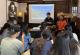 圖說二： 哈娜谷原生野山茶工坊執行長杜寶珍 (圖後右一)向學員與青年局長林楷軒(圖後右二)介紹在地野生山茶，並解說如何從品茗茶湯中瞭解六龜的文化特色與價值。