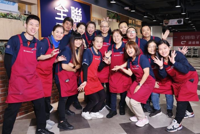 圖4：全聯參與「大港青年實習媒合計畫」，協助具潛力的青年參與儲備幹部培訓，在實務中培養領導力與決策力，成為未來零售管理的新生力軍。(示意圖，全聯實業提供)