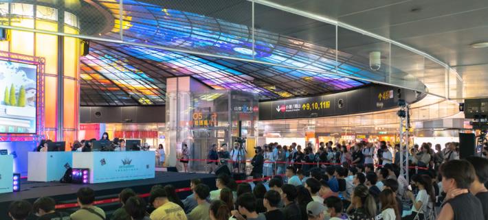 圖1. 第五屆《全國電競青年錦標賽 x KAOHSIUNG ESPORTS SHOWDOWN》總決賽將於 11 月 15 日、16 日在高捷美麗島站光之穹頂登場。