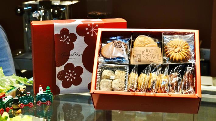 圖5. 因應即將到來的年節需求，「Jumelles Pâtisserie 双蒔」新推出春節限定禮盒，內含多款精緻手工餅乾，數量有限，售完即止