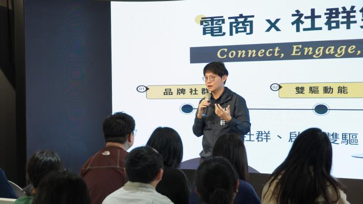 高雄市青年局長林楷軒於課程現場致詞表示，高市府持續深化新媒體人才培育，積極回應新媒體多面向、生活化且靈活的社群趨勢。