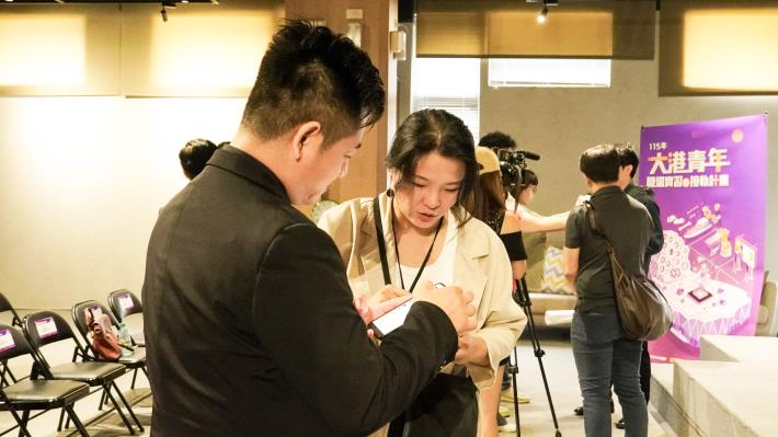 圖5. 活動現場來賓熱絡交流，為大港實習計畫促進產學連結，深化職涯發展資源整合。