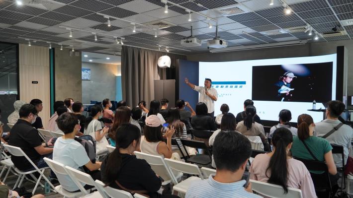 手機拍攝短影音x創意運鏡技巧1 (2).JPG