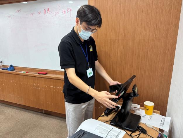 簡柏定-2